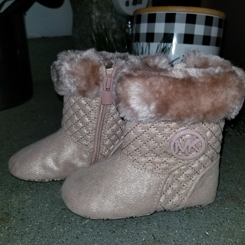 Baby girl boots